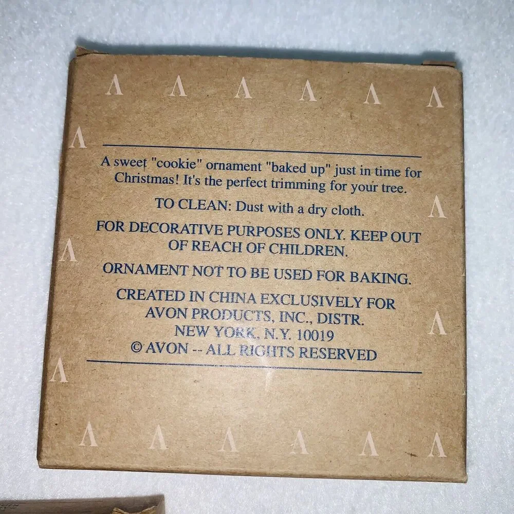 3 Vtg Avon Christmas Cookie Cutter Cuties Bell & Star Ornaments Paper Cutter NOS